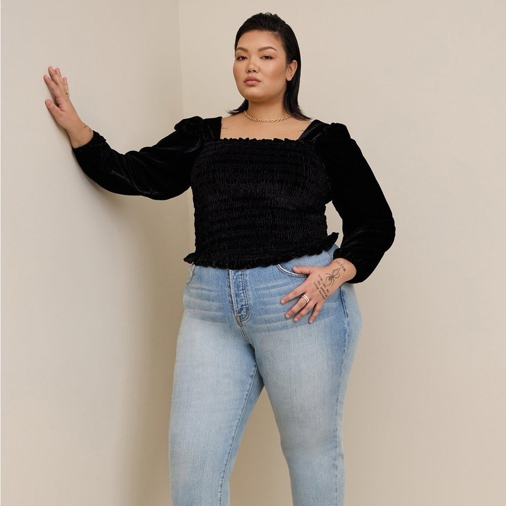 TORRID Velvet Smocked Blouson Sleeve Black Crop Top